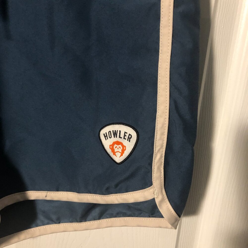 Howler men blue board shorts, marked Heed the Call, 32 - Picture 3 of 7